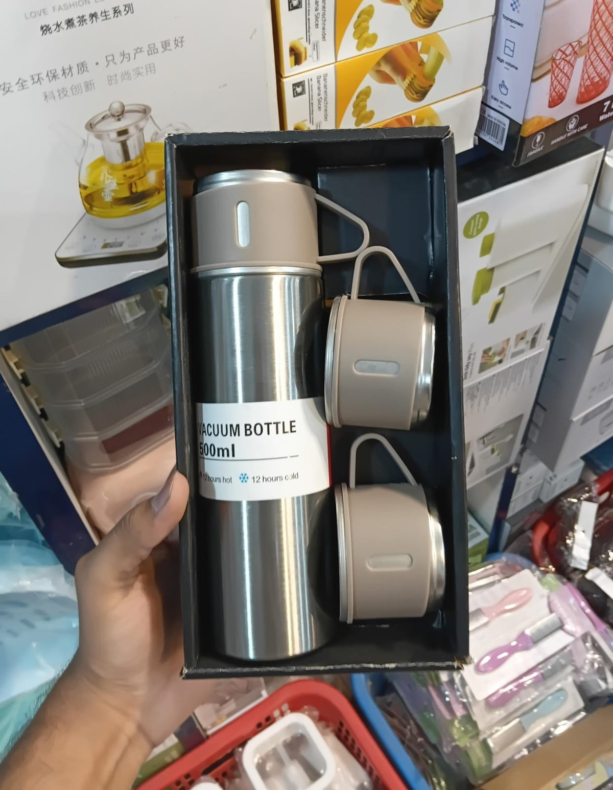 500ml Hot & Cold Vacuum Bottle Set with 2 Cups